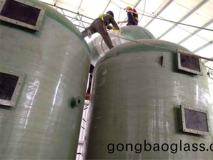 玻(bo)瓈(li)鋼墖(ta)落座(zuo)后(hou)的S彎對接(jie)