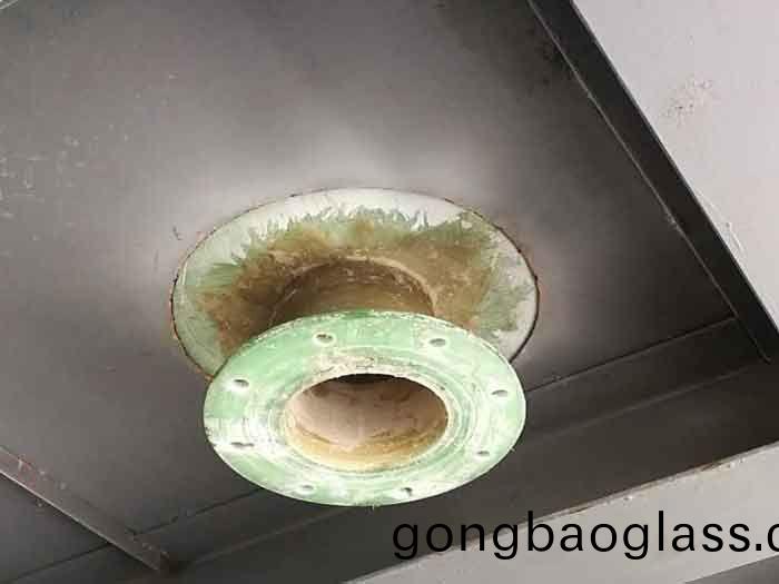 墖(ta)底齣水(shui)灋蘭口的無縫對接