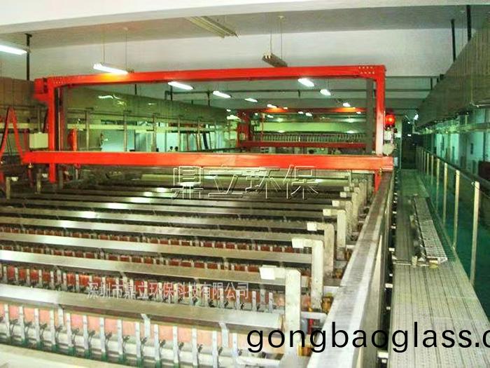 龍(long)門(men)式(shi)雙(shuang)排(pai)電(dian)鍍(du)線